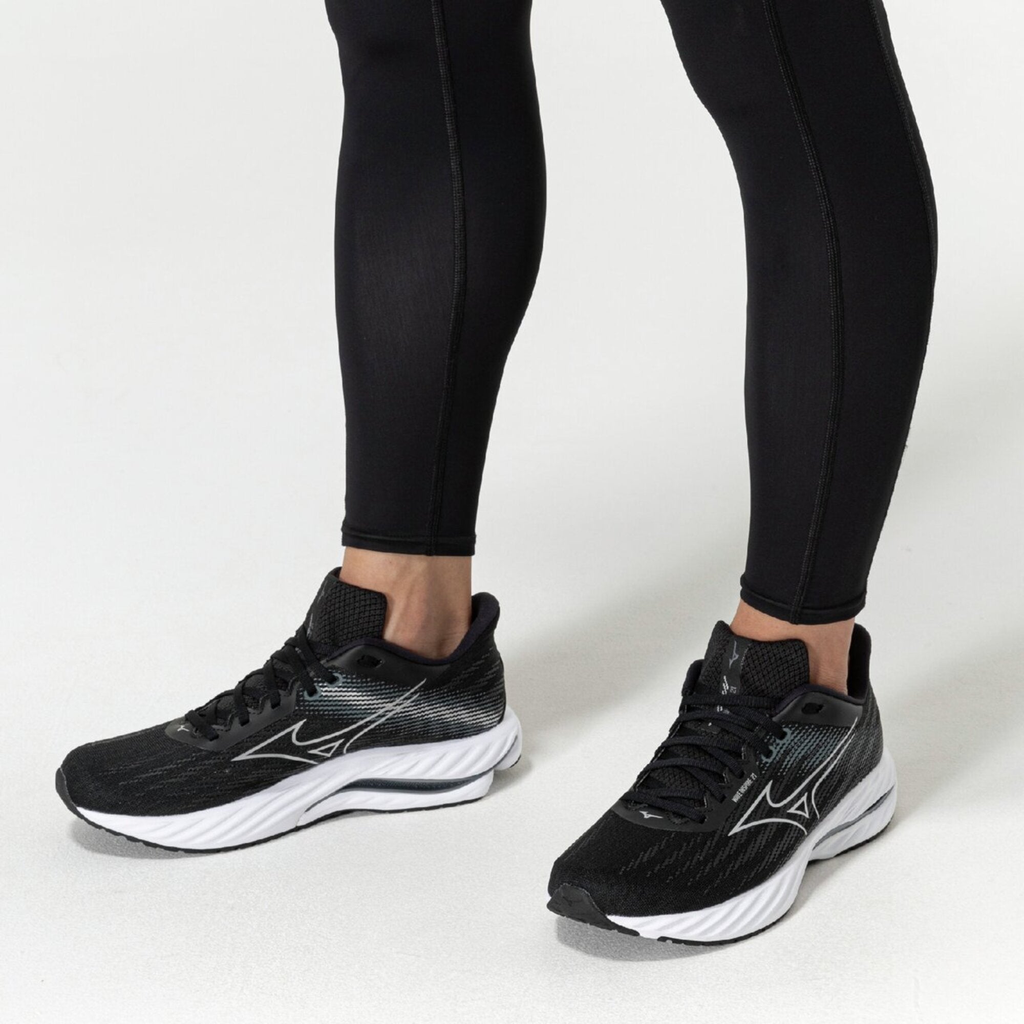 WAVE INSPIRE 21 - Footwear - Shoes