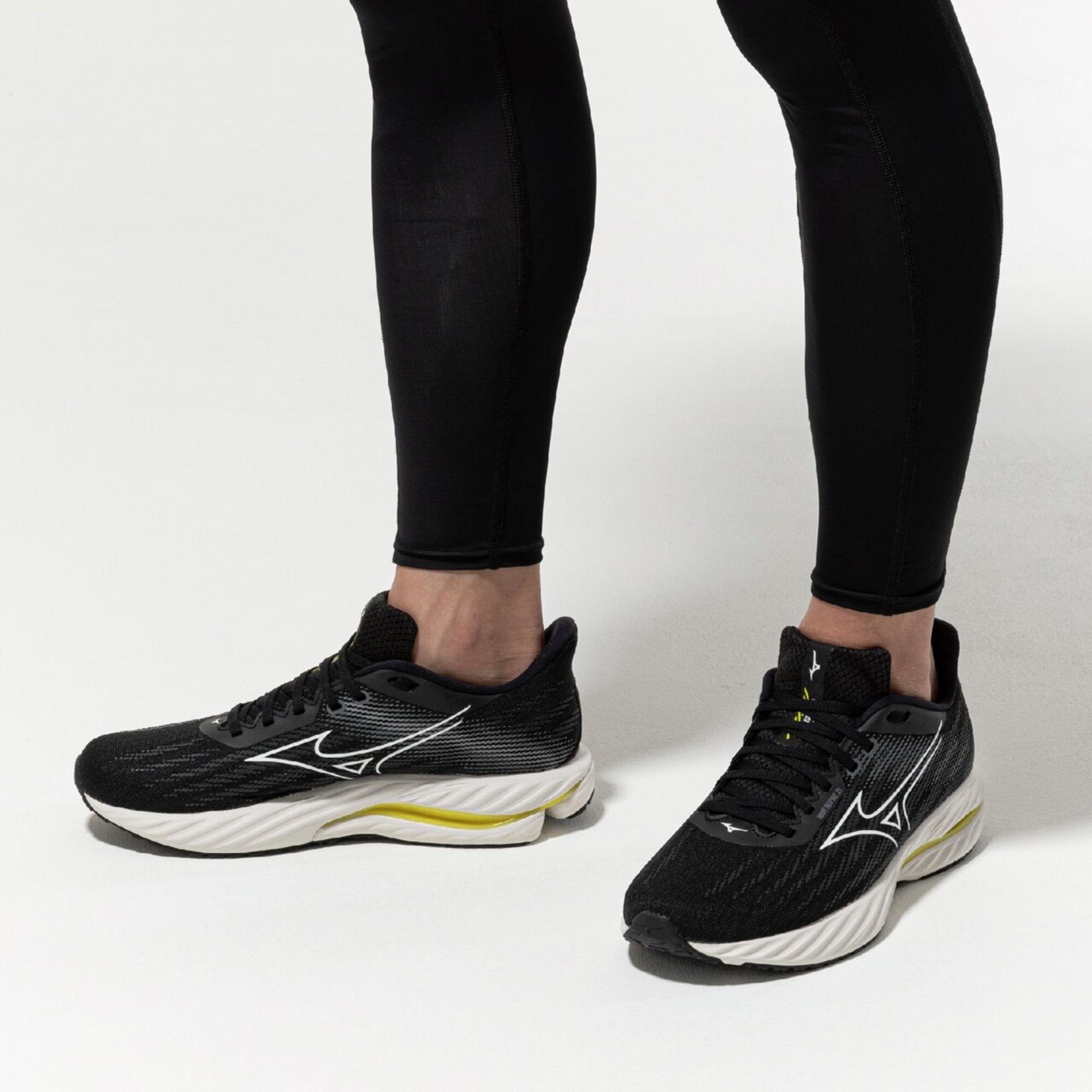 WAVE INSPIRE 21 - Footwear - Shoes