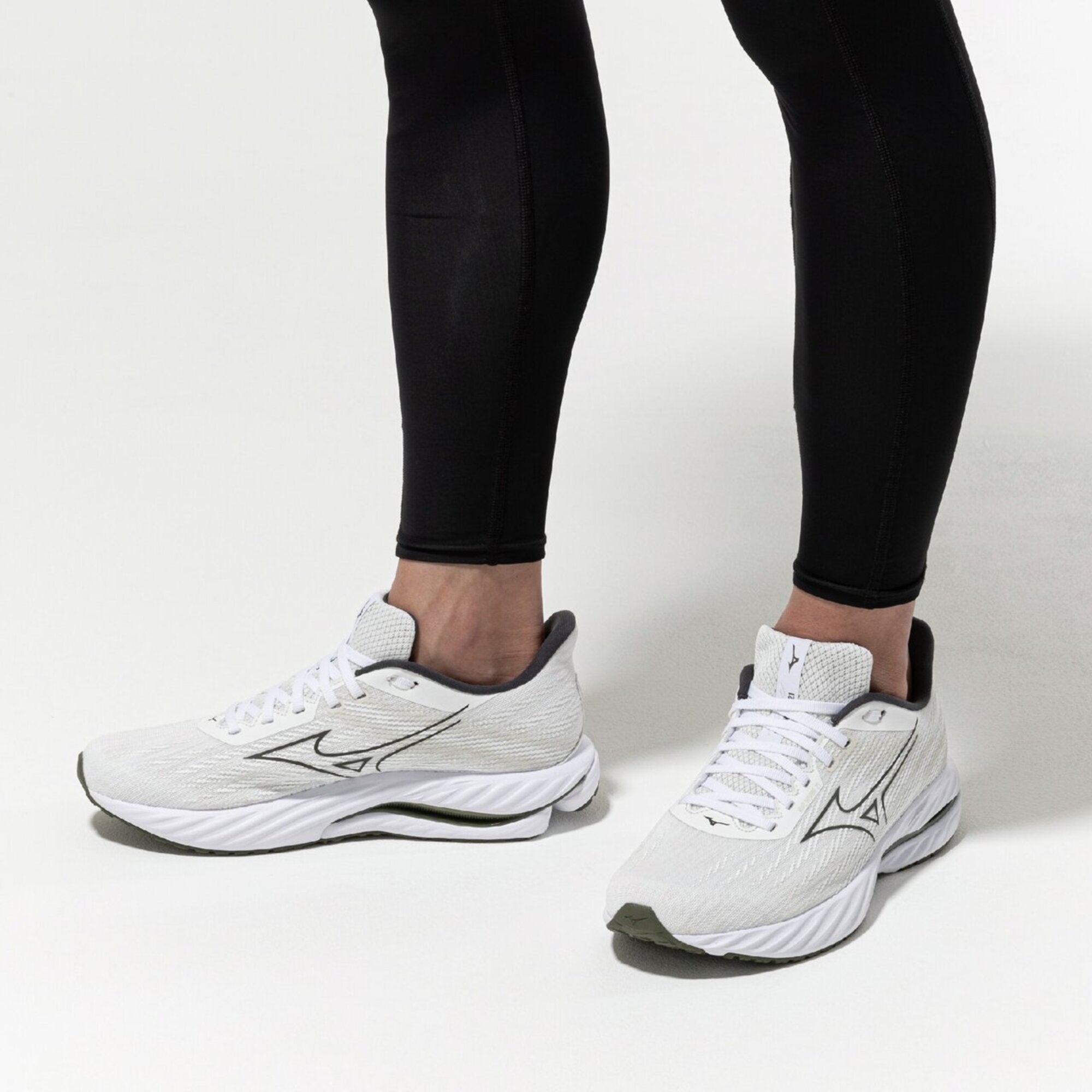 WAVE INSPIRE 21 - Footwear - Shoes