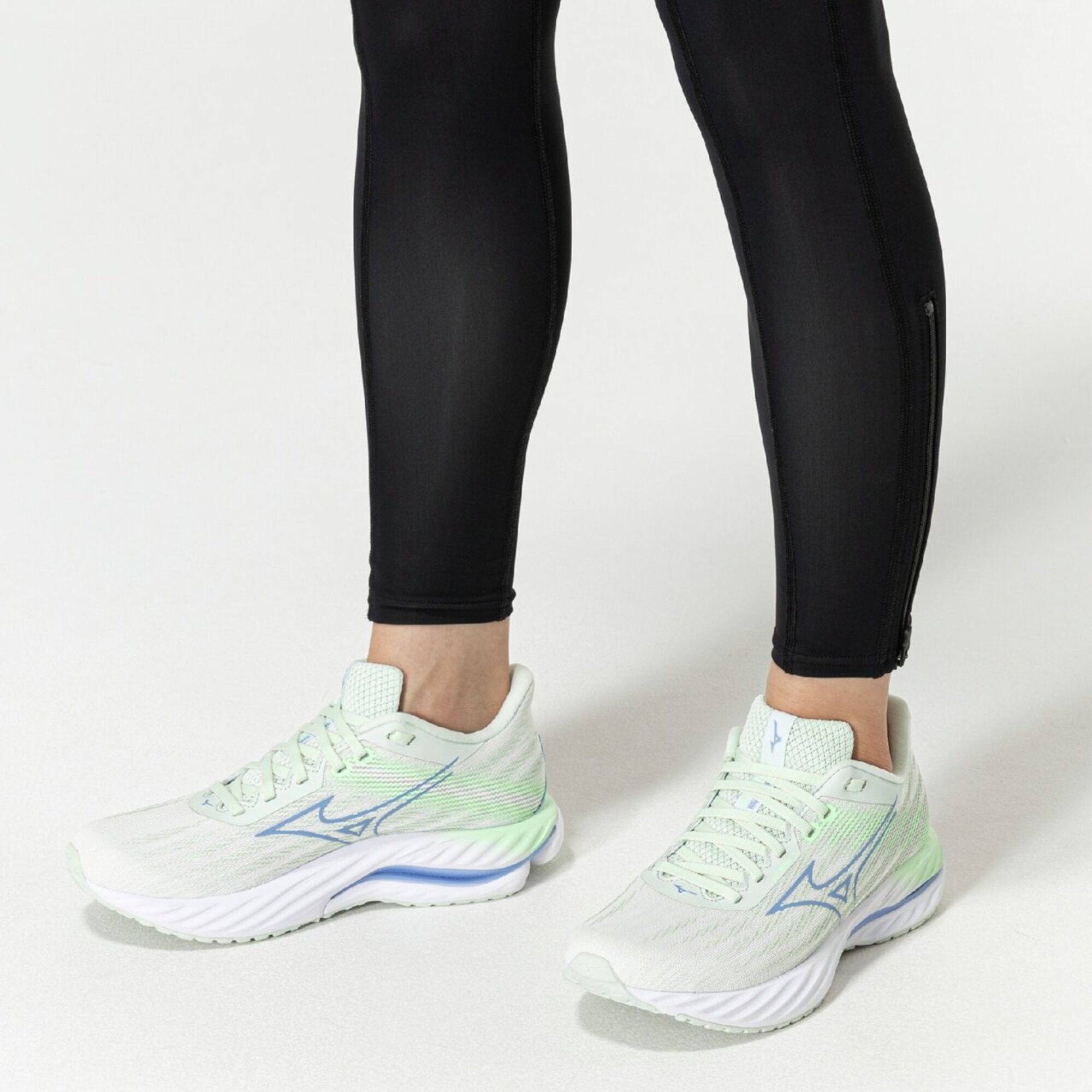 WAVE INSPIRE 21 - Footwear - Shoes