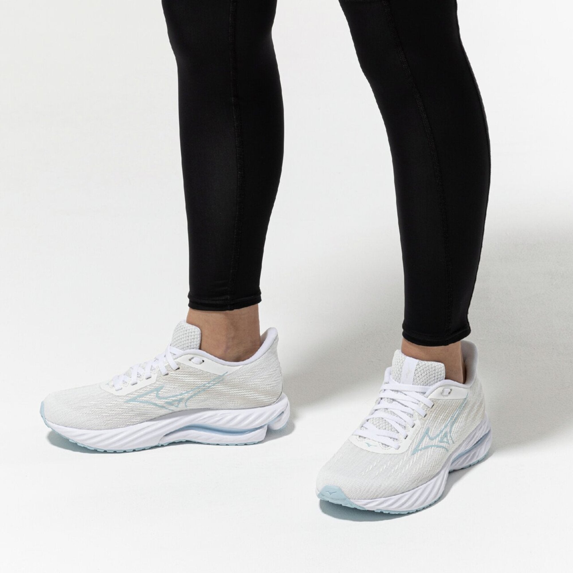 WAVE INSPIRE 21 - Footwear - Shoes