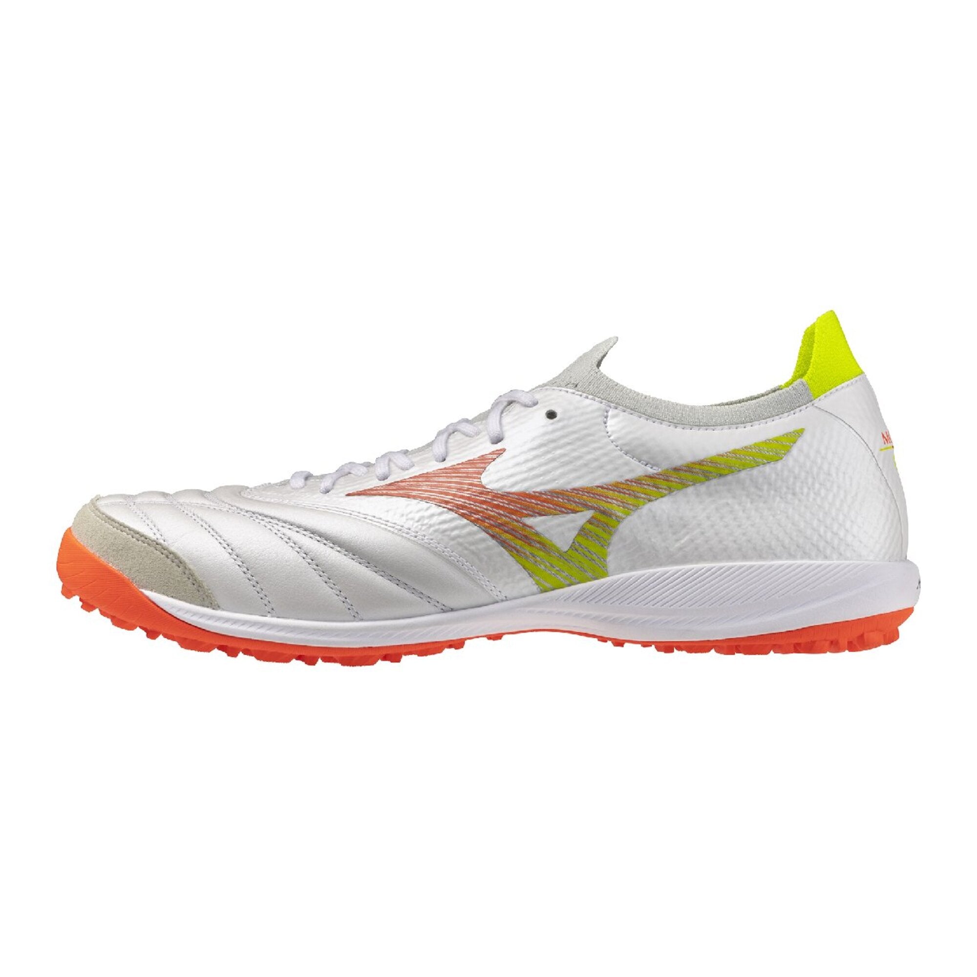 NGUYEN VAN BINHMizuno MORELIA3点24cm NGUYEN VAN BINHMizuno